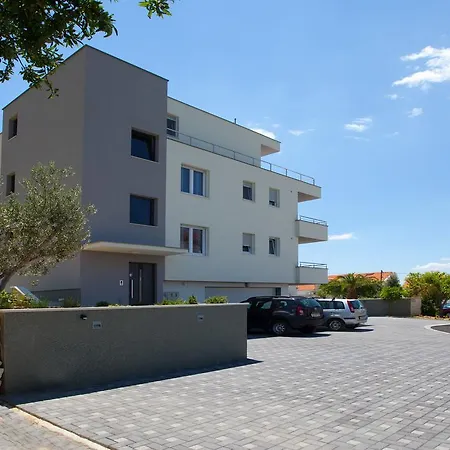Apartament Diamond *