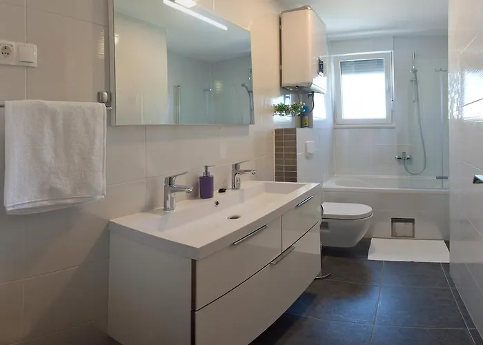 Diamond شقة بودْسْتغانا